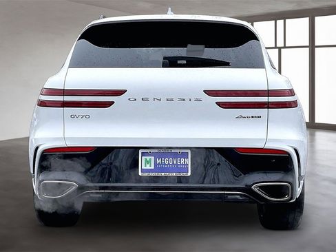 Used 2026 Genesis GV70 3.5T Sport Prestige image 5