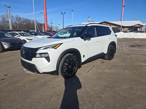 New 2026 Nissan Rogue SV image 3