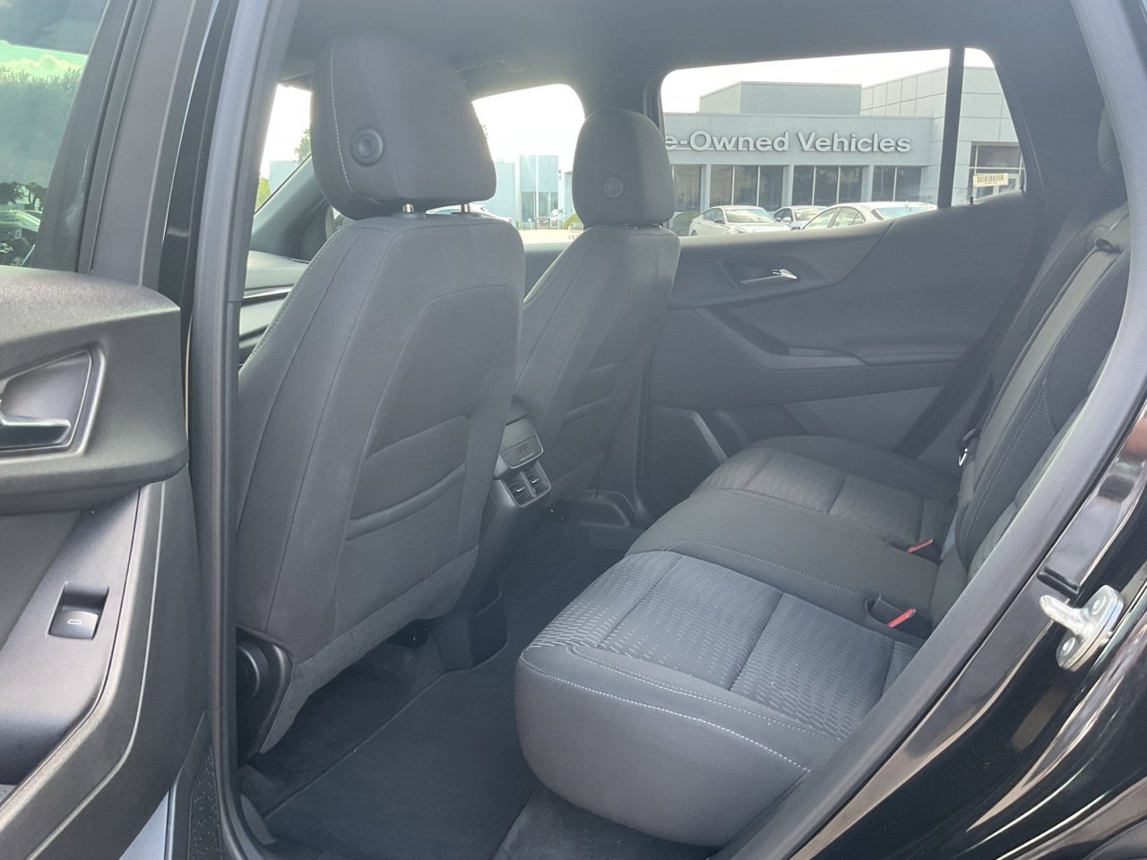 Used 2026 Chevrolet Equinox LT FWD image 10