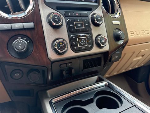 Used 2016 Ford F350 Lariat w/ Lariat Ultimate Package AWD/4WD image 19