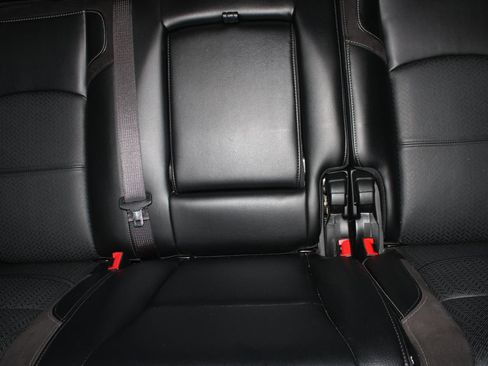 Used 2023 RAM 3500 Laramie AWD/4WD image 22