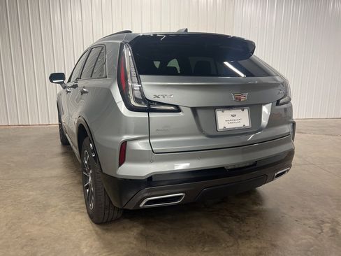 Used 2024 Cadillac XT4 Sport image 4