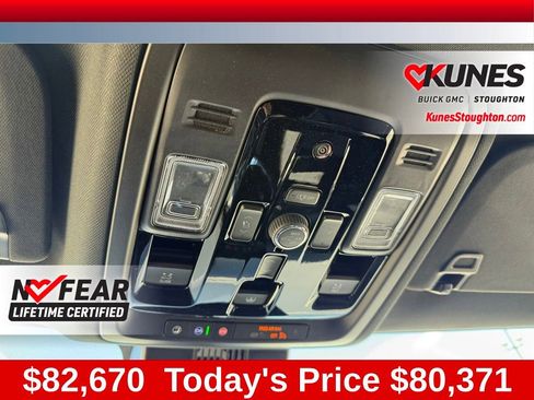 New 2026 GMC Yukon Elevation w/ Elevation Premium Package AWD/4WD image 38