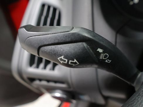 Used 2016 Ford Focus SE FWD image 31