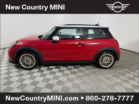 Certified 2025 MINI Cooper 2-Door Hardtop FWD image 4