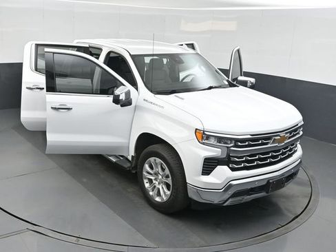 Used 2025 Chevrolet Silverado 1500 LTZ AWD/4WD image 49