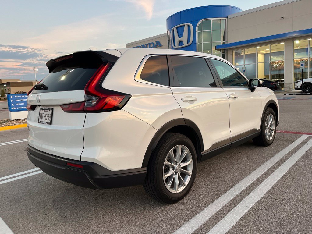 Used 2024 Honda CR-V EX image 3