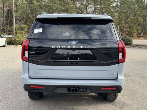 New 2025 Ford Expedition Max Active image 22