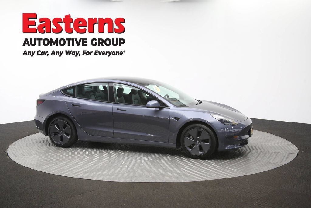 Used 2023 Tesla Model 3 Standard Range RWD image 43