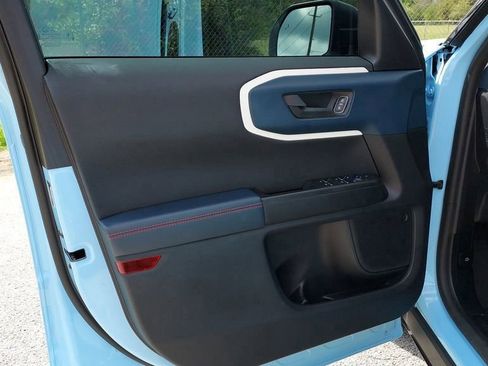 Certified 2025 Ford Bronco Sport Heritage w/ Convenience Package image 11