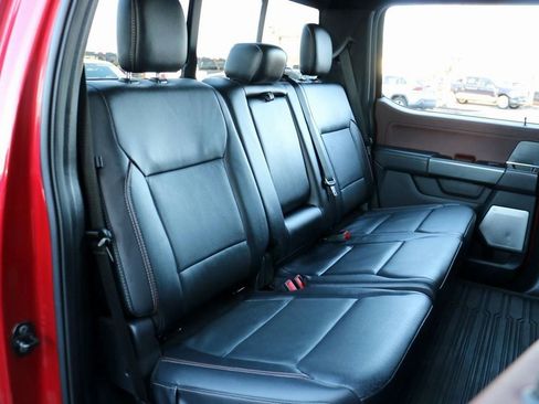 Used 2022 Ford F150 Lariat w/ Equipment Group 502A High image 33