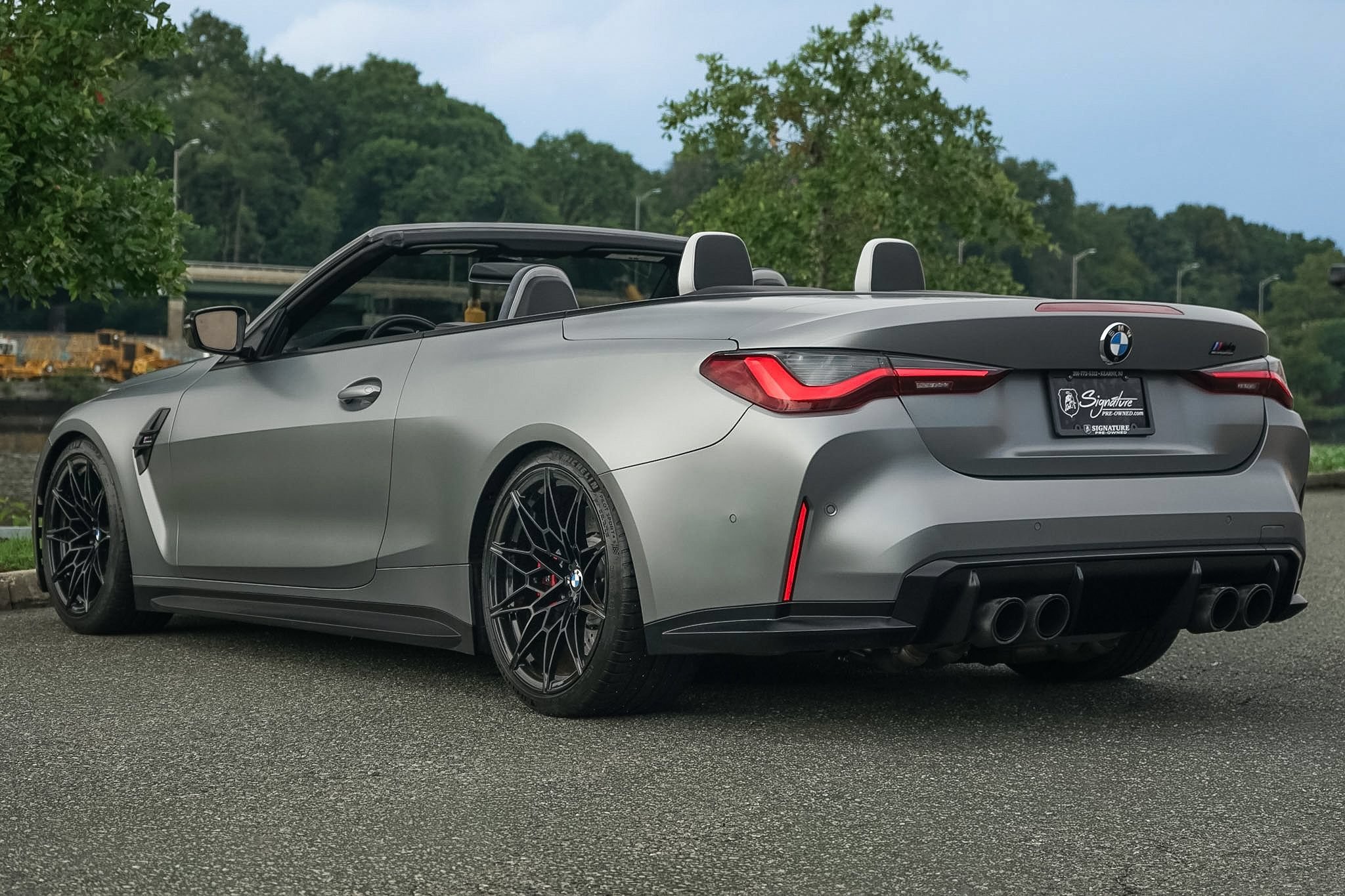 Used 2022 BMW M4 xDrive Competition w/ Executive Package AWD/4WD image 5