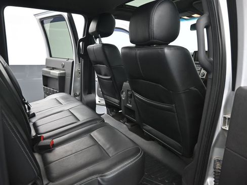 Used 2016 Ford F250 Lariat w/ Lariat Ultimate Package AWD/4WD image 12
