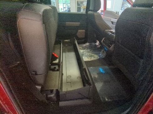 New 2025 Ford F150 XLT w/ Equipment Group 303A High image 31