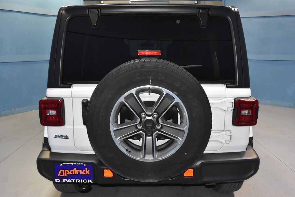 Used 2021 Jeep Wrangler Unlimited Sahara w/ LED Lighting Group AWD/4WD image 27