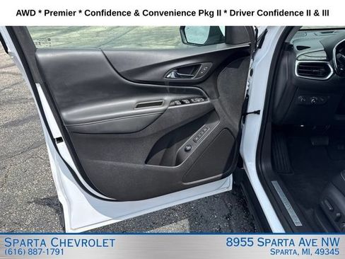 Used 2024 Chevrolet Equinox Premier AWD/4WD image 11