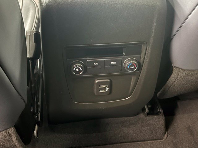 Used 2024 Buick Enclave Essence w/ Sport Touring Edition AWD/4WD image 17