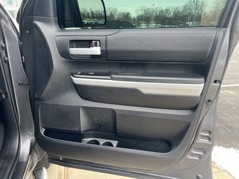 Used 2019 Toyota Tundra SR5 image 21