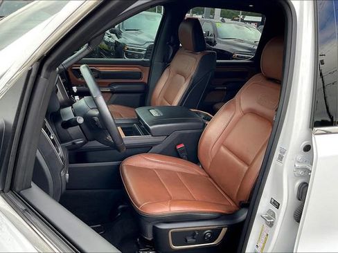 Used 2023 RAM 1500 Limited w/ Trailer Tow Group image 21