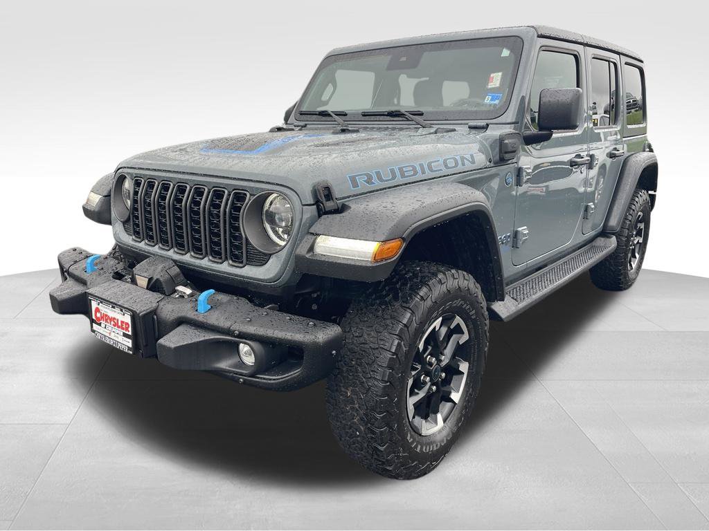Used 2024 Jeep Wrangler Unlimited Rubicon 4xe w/ Capability Package AWD/4WD image 13
