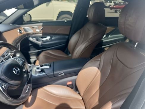 Used 2015 Mercedes-Benz S 550 Sedan image 8