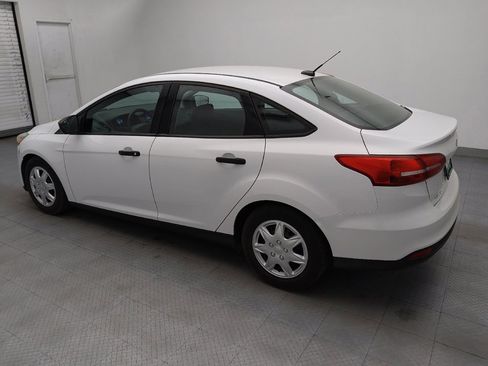Used 2016 Ford Focus S FWD image 3