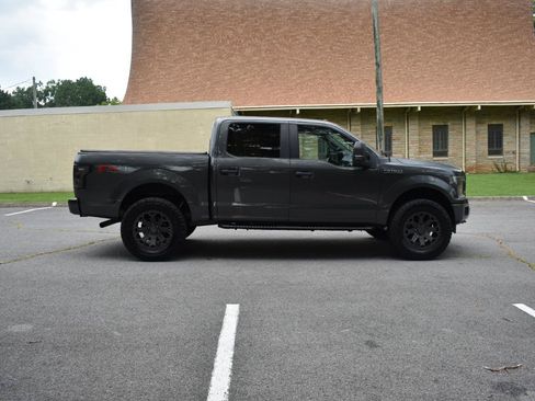 Used 2018 Ford F150 XL w/ Equipment Group 101A Mid AWD/4WD image 8