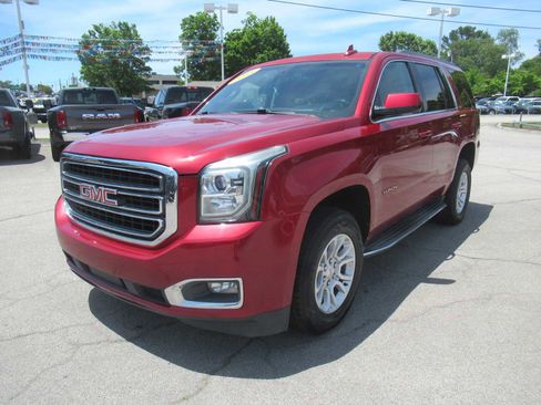 Used 2015 GMC Yukon SLE AWD/4WD image 1