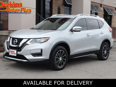 Used 2017 Nissan Rogue SV w/ SV Premium Package
