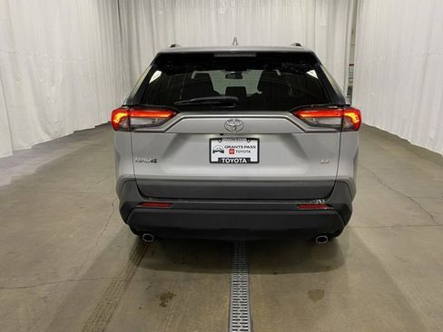 Certified 2021 Toyota RAV4 LE image 5
