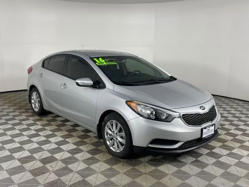 Used 2016 Kia Forte LX w/ LX Popular Plus Package FWD image 23