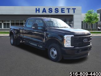 Used 2025 Ford F350 XL video 1
