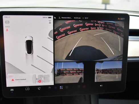 Used 2023 Tesla Model Y Long Range AWD/4WD image 18
