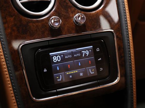 Used 2015 Bentley Flying Spur V8 AWD/4WD image 46