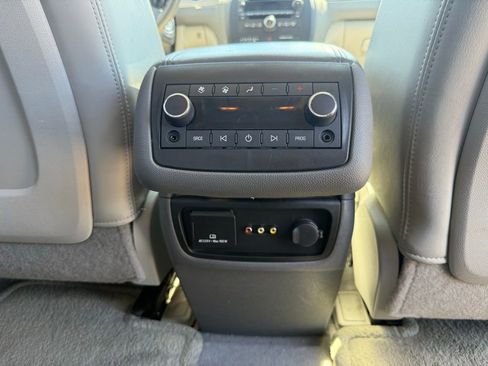 Used 2012 Buick Enclave Premium w/ Trailering Provision Package image 19