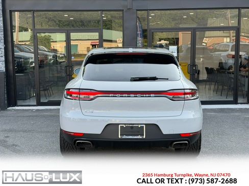 Used 2019 Porsche Macan AWD/4WD image 17