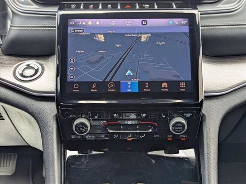 Used 2021 Jeep Grand Cherokee L Overland AWD/4WD image 14