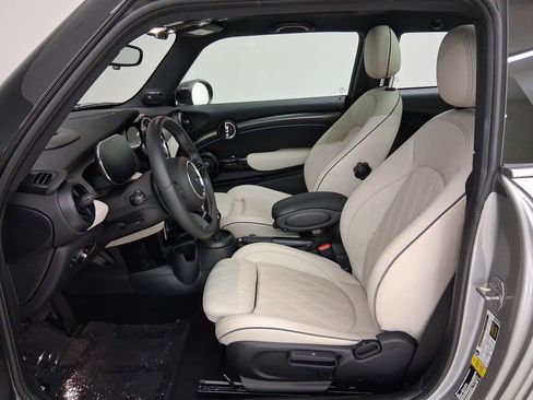 Used 2024 MINI Cooper S FWD image 5