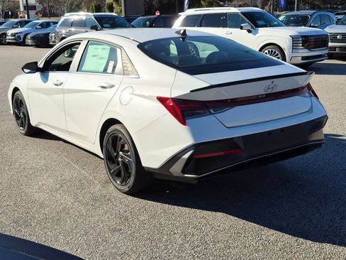 New 2026 Hyundai Elantra SEL Sport FWD image 8