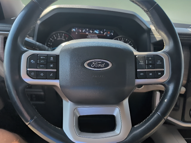 Used 2024 Ford Expedition Max Limited AWD/4WD image 12