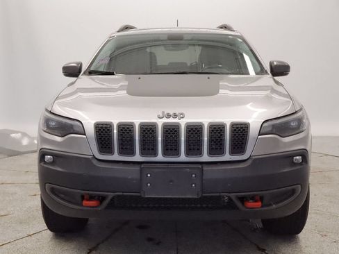Used 2020 Jeep Cherokee Trailhawk w/ Cold Weather Group AWD/4WD image 2