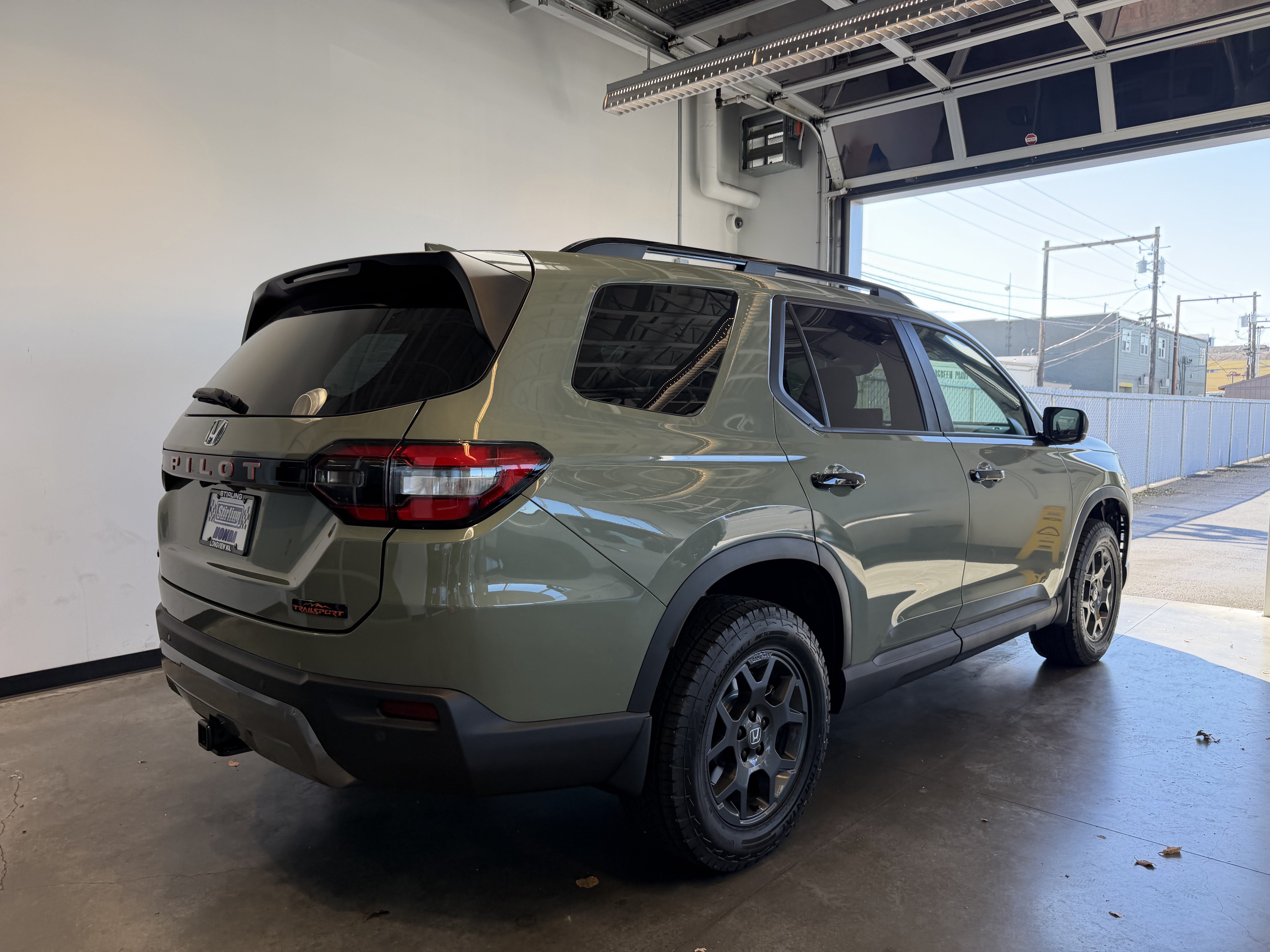 New 2026 Honda Pilot TrailSport image 3