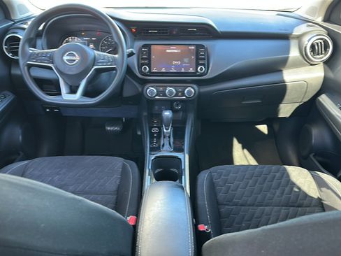 Used 2023 Nissan Kicks SV image 20
