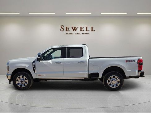 Used 2026 Ford F250 King Ranch w/ Chrome Package image 2