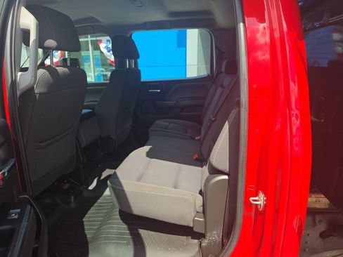 Used 2018 GMC Sierra 3500 4x4 Crew Cab w/ Sierra Convenience Package image 15