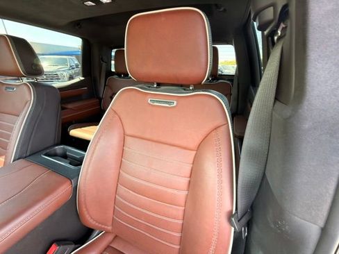 Used 2023 GMC Sierra 1500 Denali Ultimate AWD/4WD image 8