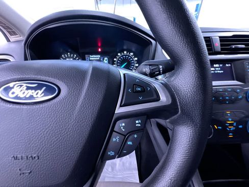 Used 2020 Ford Fusion S FWD image 21