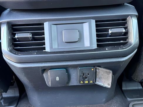 Used 2021 Ford F150 XLT w/ Equipment Group 302A High image 38