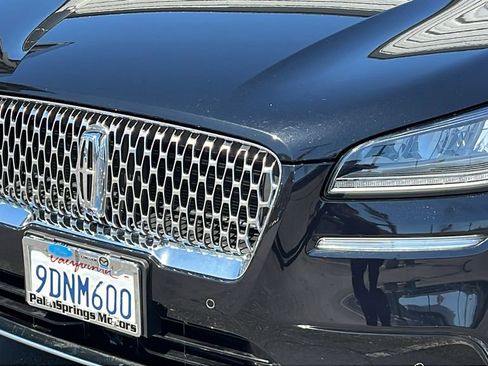 Certified 2022 Lincoln Corsair Reserve w/ Equipment Group 201A image 4