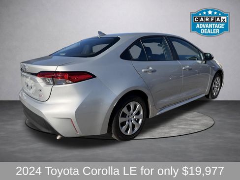 Used 2024 Toyota Corolla LE image 5